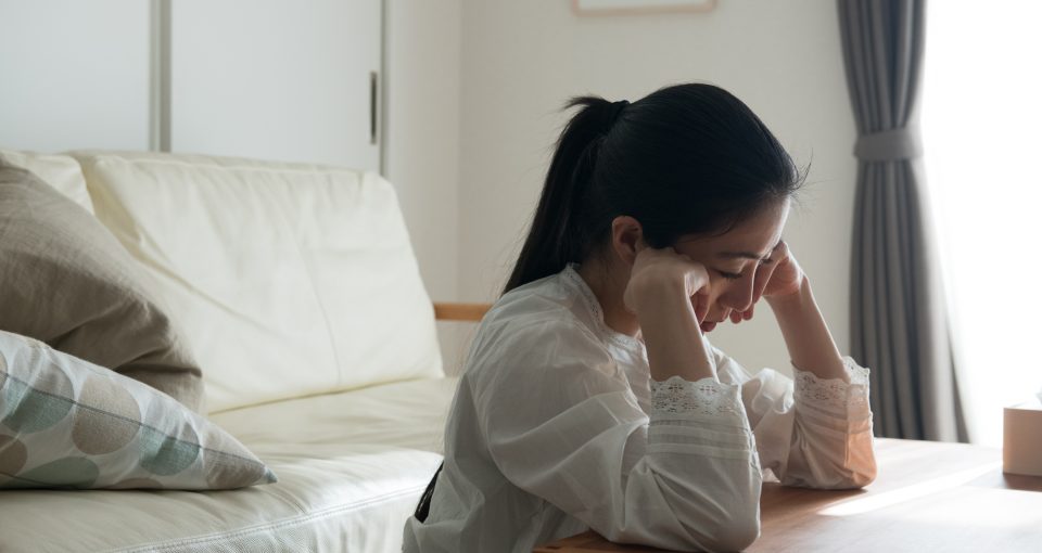 精神病に悩む女性